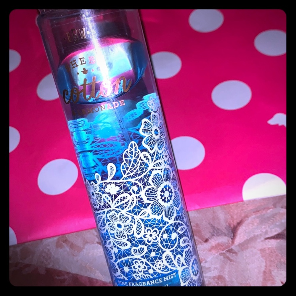 Sheer Cotton bath and body works